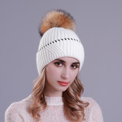 China NEW Women's Winter Dobby Pom Pom Beanies Warm Knitted Bobble Girl's Casual Hat Fur Pompom Hats Real Raccoon Fur Pompom for sale