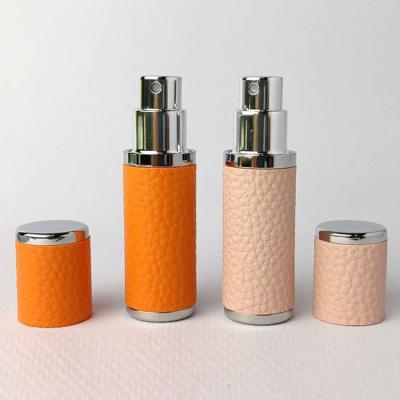 China Cosmetic Can Pilot Silver Material Leather Case Leather Case Perfume Bottle Dispenser Spray Bottle 5ml for sale