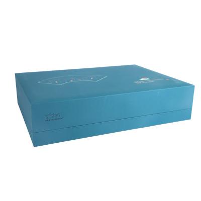 China Recyclable Packing Box For Gifts And Chocolate Candy Package With Hot Stamping Logo On The Box Lid Gift Box Packaging for sale