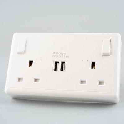 China Residential/General Purpose 13A 2 Band Conversion Adapter Socket with USB 2400mA with Surge Protection for sale