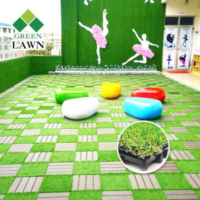 China Easy To Install China Manufacturers Wholesale Splicing Artificial Plastic Lawn Flooring Easy To Install for sale