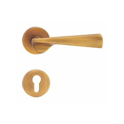 China EUROPEAN fine quality bedroom door handle with lock handle lock for wooden door for sale