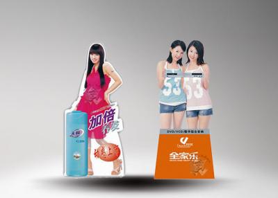 Китай Сексуальная батарея Toshiba Corporation standee картона формы женщины с печатанием CMYK продается