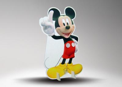 중국 소매점에 있는 다채로운 옷을 가진 만화 Mickey 마분지 Standee 판매용