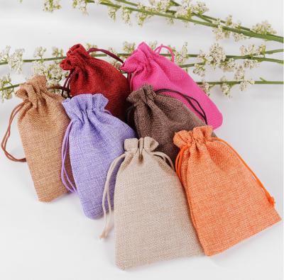 China Jute Jewelry Factory Small Pouch Canvas Drawstring Gift Jewelery Bag for sale