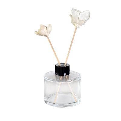 China Essential Oil Wholesale Price Reed Diffuser Glass Bottle And Classic Design Glass Reed Diffuser Bottle for sale