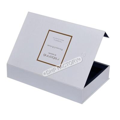 China Exquisite White Hard Gift Box With Magnetic Closure Lid  Garment Packing Boxes for sale