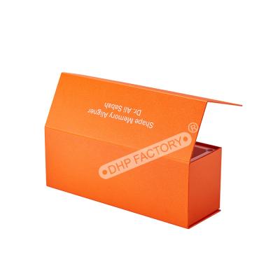 China Rigid Paper Dental Aligner Box For Teeth Retainers Safe Storage for sale