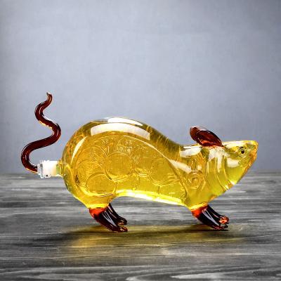 China Food Grade Handmade Amazon Hot Sales Bottle Chinese Zodiac Animal Customized Shaped Mouse Rat Glass Bottle for sale