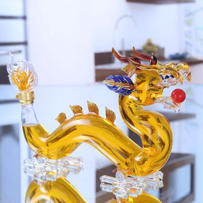 China Food Grade Hot Selling Animal Shaped Dragon Decanter Wine Tequila Hand Made Single Glass Whiskey Bottle for sale