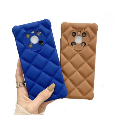 China Matte Grid Down Jackets 3D Shockproof Design The Stripper Cover For Huawei Mate 30 P30 P40 P50 40 pro Shockproof Phone Accessories for sale