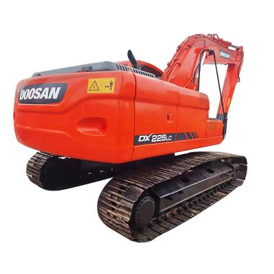 Κίνα Χρησιμοποιούμενος εξορυκτής με σάκο Doosan DX225 προς πώληση