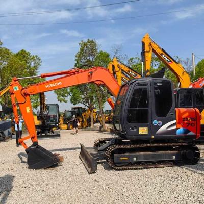 China Original 0.33m3 Bucket Capacity Compact Used Excavator HItachi ZX70 Crawl Excavator 0.67tons for sale