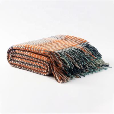 China Simple Hot Selling Classic Design Hotel Bed Throws Plaid Blanket Jacquard for sale