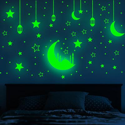 China Lasting Hot Moon Star Luminous Sticker Glow in the Dark Glowing Wall Stickers Decoration for sale