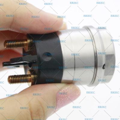 Chine Vanne électromagnétique automatique de Bosch FOOR J02 697 et FOORJ02697 valve magnétique, vanne électromagnétique d'injecteur de pompe à huile F 00R J02 697 à vendre