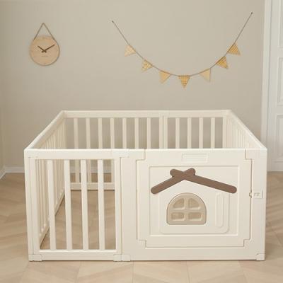 China Tree House Simple Children's Playpen for sale