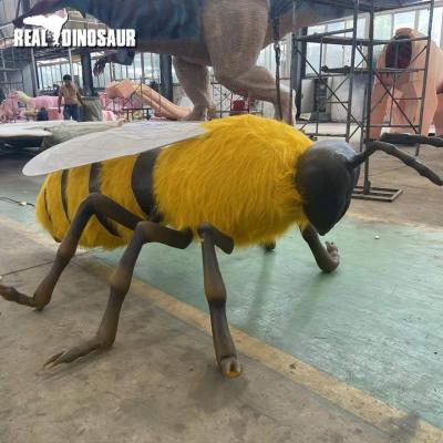 China Amusement Park Fiberglass Insect Bee On Exhibition Exhibition for sale