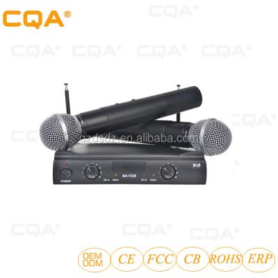 China CQA Perfect Sound Style UHF Karaoke Microphone Digital Display Wireless Handheld Microphone for sale