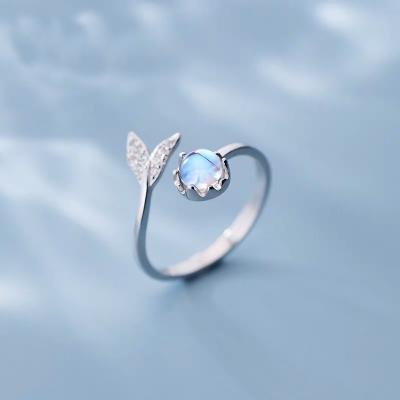 China 2021 TRENDY Temperament Fashion Silver Korean Women Rings Wedding Glass Jewelry Tail Fish Opening Rings For Women for sale