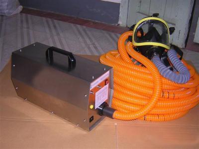 China Electric Supply Air Respirator with a Long Tube for sale