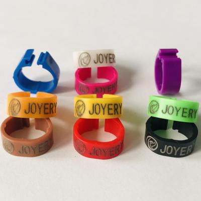 China Viable size 5mm inner high quality open version 8mm short plastic pigeon rings can be custom made with your name bird bands for sale