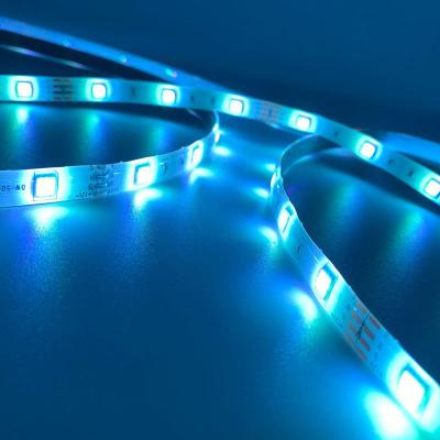 China Adjustable Light Direction LED Indoor Light with Smart RGB Strip Design for sale