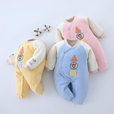 China Hot Custom 100% Organic Cotton Baby Clothes New Long Sleeve 100% Organic Cotton Newborn Rompers Button Up Infant Onesie for sale