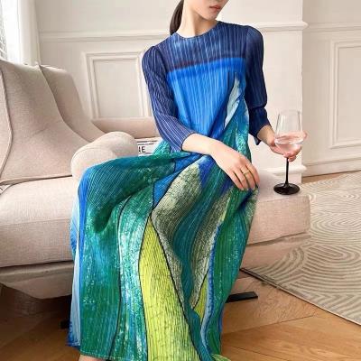 China Miyake anti-static pleated new fashion autumn French European female retro printed Indian long dress Y2K plus size ruched dress for sale