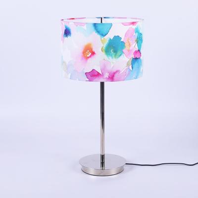 China Modern 2022  Hot Product Colorful Minimalist Led Table Lamp Home Decoration Desk Lamp for sale