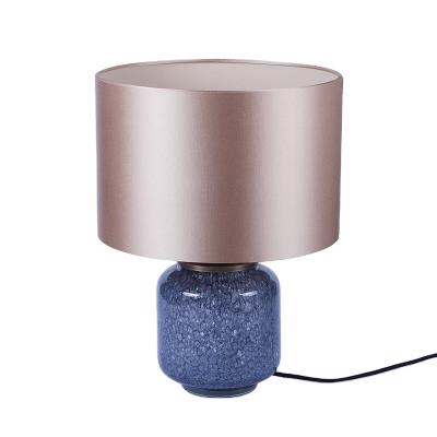 China Modern New Style Home Decor Metal Desk Lamp Creative Bedside Modern Luxury Table Lamp for sale