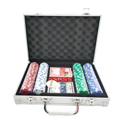 China 200 Pcs Plastic/Aluminum Poker Game Set With Piglet Chips Playing Cards Dice In Aluminum Case for sale