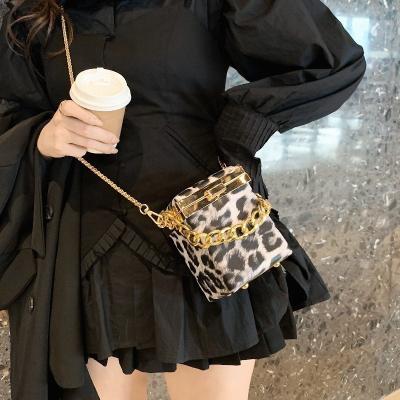 China 2022 new style high quality bolsa designer handbags brands big famous fashion luxury set canvas women small jelly tote bags for sale