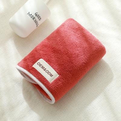 China Luxury Set Antimicrobial Towel Sport Microfiber Face Comfortable Soak Up Water Towels With Logo for sale