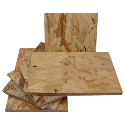 China Traditional Wholesale Porcelain Melamine Osb 9mm Oriented Strand 18mm Board Laminated Osb Board zu verkaufen