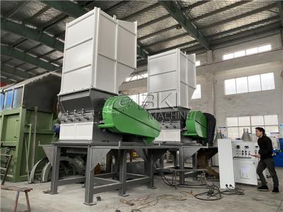 China Milk HDPE Bottle Pet Plastic Crusher Machine 800kg H for sale