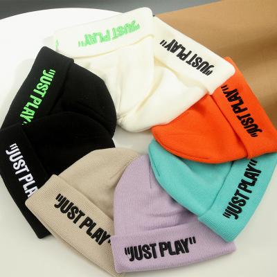 China 2021 JOINT Custom Logo Famous Brands Knitted Winter Hats Latest Designs Designer for sale