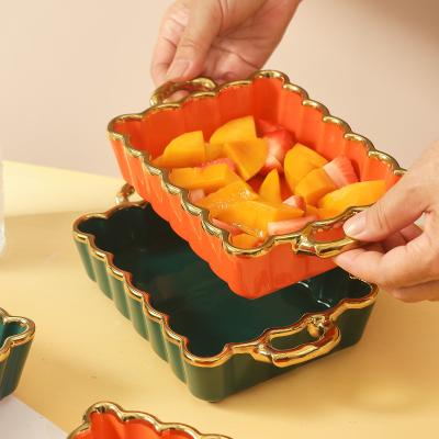 China CLASSIC wholesale 8 or 8.5inch big tableware orange green color with double ear handle square shape flat bottom plate with gold rim for sale