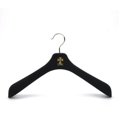 China Durable Non-slip Plastic Black Velvet Suits Hangers With Logo For Adult for sale