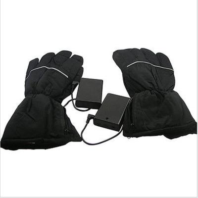 China High Quality Men Sports Climbing Ski Glove Battery Powered Heated Waterproof Gloves for sale