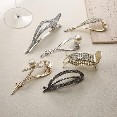 China Stylish Handmade Hairpin Korean Hairpin Headdress Rhinestone Metal Decoration Pearl Hair Accessories Combine Hair Clip for sale