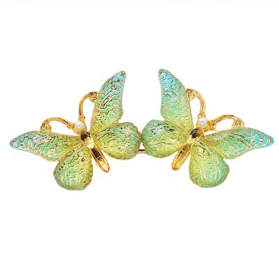 China Fashionable Insti Butterfly Hair Clips Hot Sale Resin Butterfly Hair Clips Set of 2 Designer Luxury Hair Clips for sale