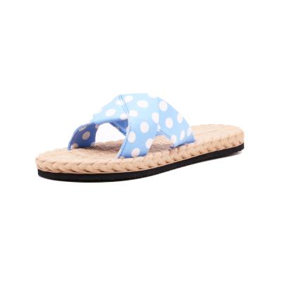 China Round Flip Flops Summer Beach Flip Flops For Women Custom Logo Flip Flop for sale