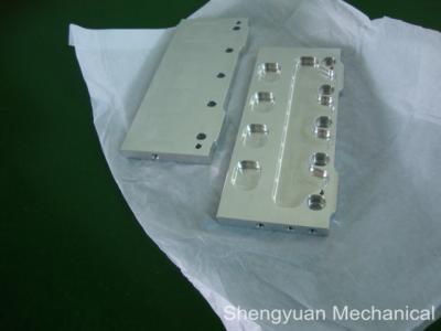 中国 良い精密の機械で造られた部分を製粉する AL 6061-T6/7075-T6 CNC 販売のため