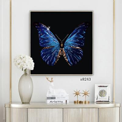 China Eco-friendly exquisite acrylic butterfly Crystal Porcelain Painting Factory Manufacturer suitable for living room and bedroom style for sale