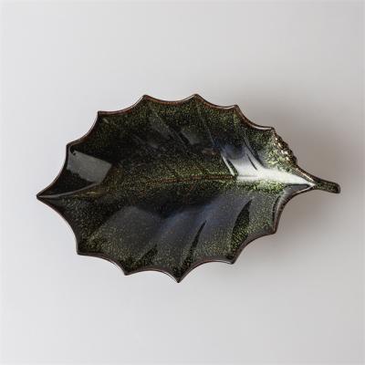 China Nordic Customized Tary Leaf Shape Jewelry Display Trays ODM Handmade Ceramic Jewelry En Ceramics Smooth Surface Trays for sale