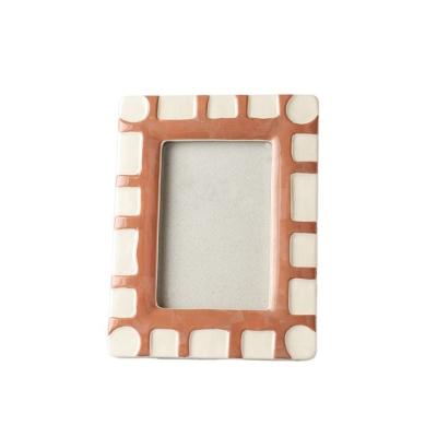 China Keramik Durable Unique Decorative Pictures Table Picture Frames Home Decors Accessories Ornament Rectangle Ceramic Picture Frame for sale