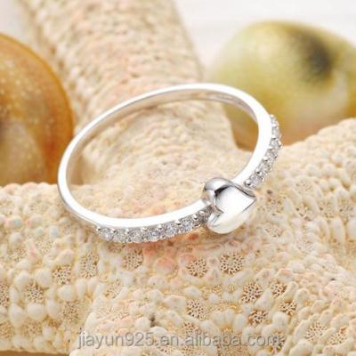 China Simple Style Top Selling Jewelry In Alibaba Sterling Silver 925 Micro Pave Set CZ Heart Love Engagement Ring for sale