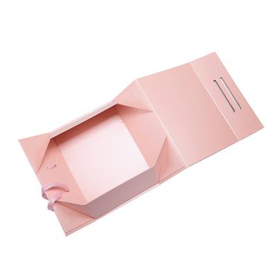 China CMYK Printed Corrugated Cardboard Cardboard Keepsake Giftbox Cosmetic Packaging for sale