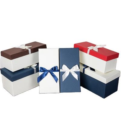 China Custom Order Empty Cardboard Wedding Gift Box with Bow Tie and Ribbon Logo Printing for sale